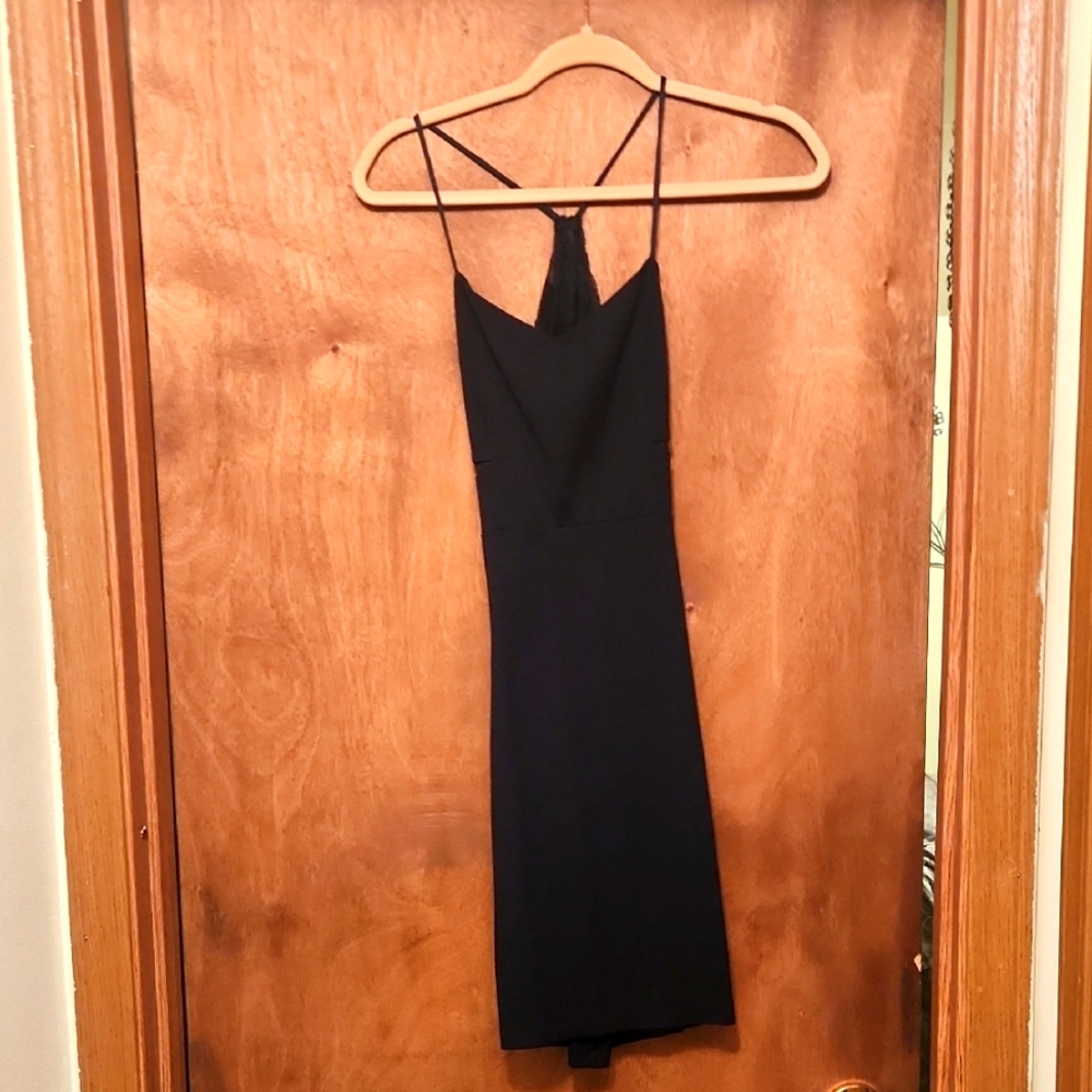 EXPRESS Size 2 Black Spaghetti Strap Lace And Open Back Dress